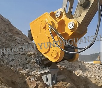 Solução hidráulica de alta eficiência para quebra de rochas em escavadeiras de grande porte.