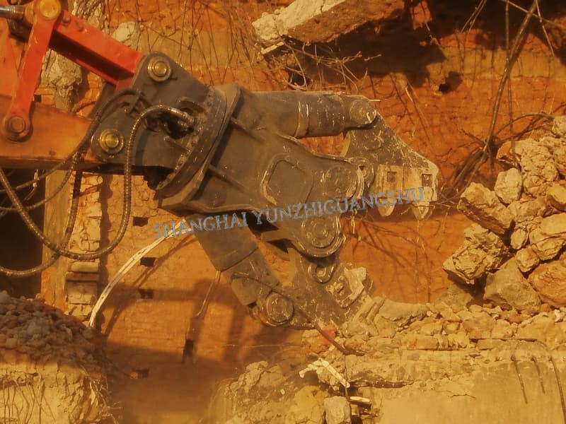 concrete crusher JSDS300 for 30-28ton excavator